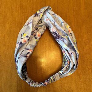 Aritzia Headband in Lilac